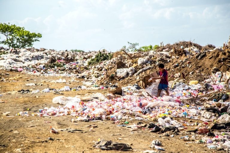 Foto Buanglah Sampah Pada Tempatnya Hot Sex Picture